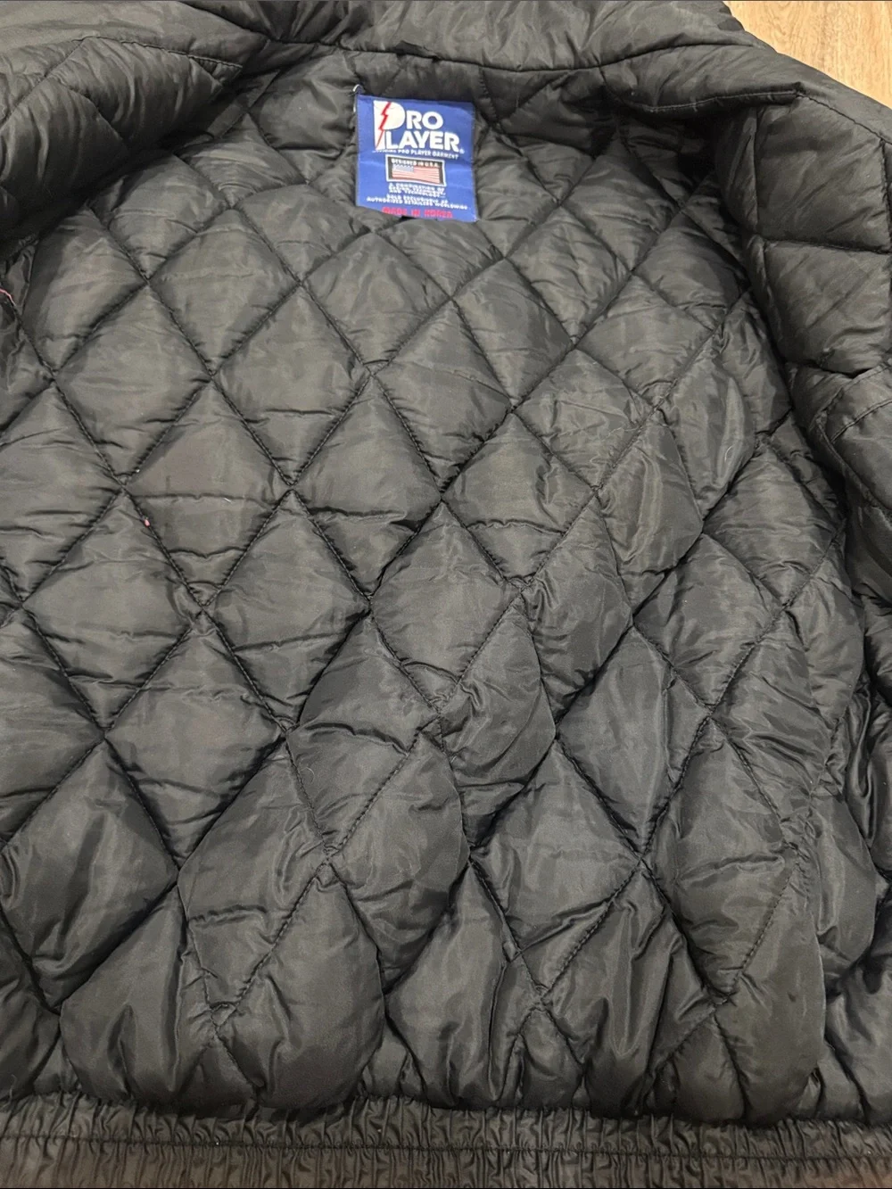 Vintage 90s Nebraska Cornhuskers XXL Puffer Jacket Pro Player Red. Looks new.